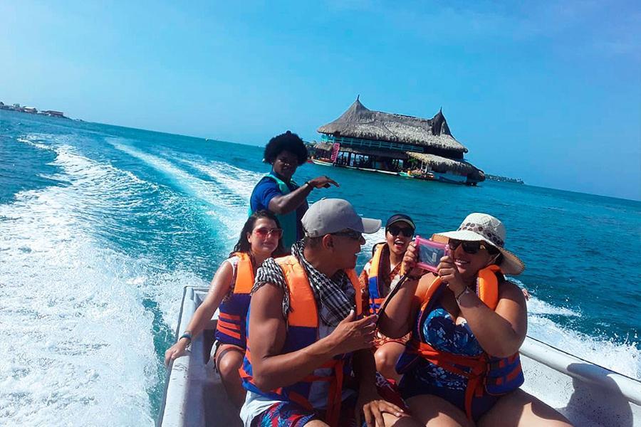 Puerto Caracol Isla Mucura Hotell Exteriör bild