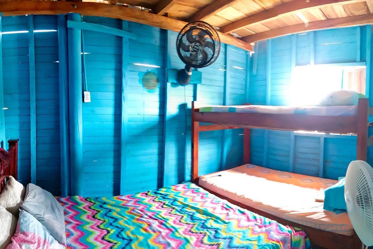 Puerto Caracol Isla Mucura Hotell Exteriör bild